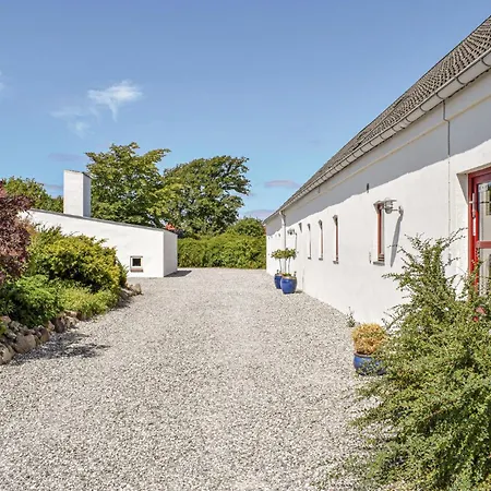 Stunning In With House Sea View *