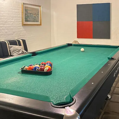 Casa de Férias Pet Friendly In With Sauna Knebel